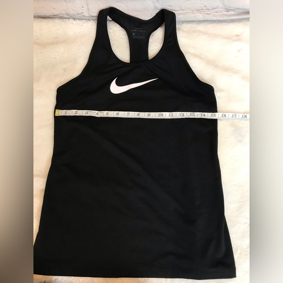 Women’s Nike Swoosh Running Tank Top size Small - Picture 4 of 5